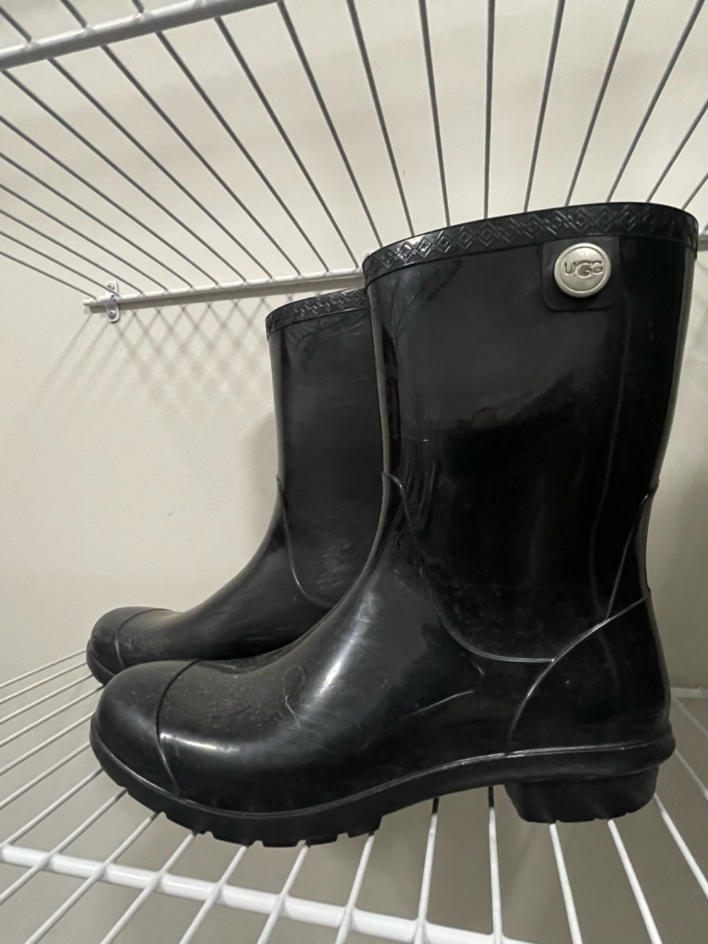 UGG Black Glossy Mid-Calf Rain Boots